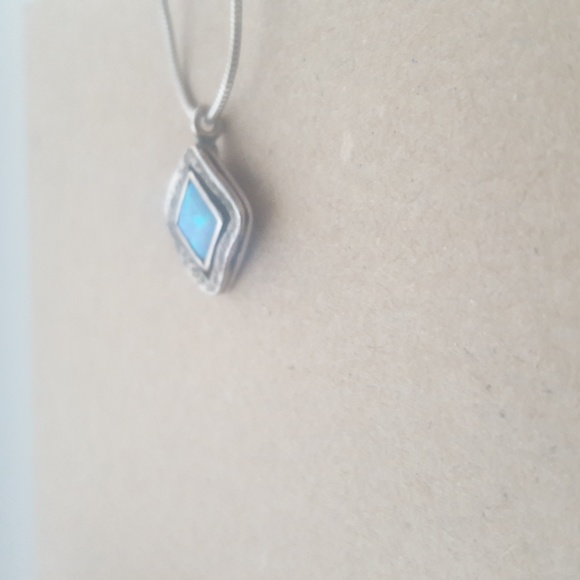 Magnolia Jewellery 925 Silver Necklace with Blue Opal Pendant - Picture 3 of 8